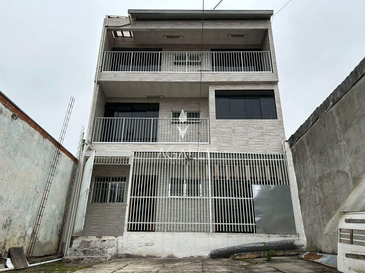 Sobrado com 3 dormitórios à venda, PINHEIRINHO  , CURITIBA - PR