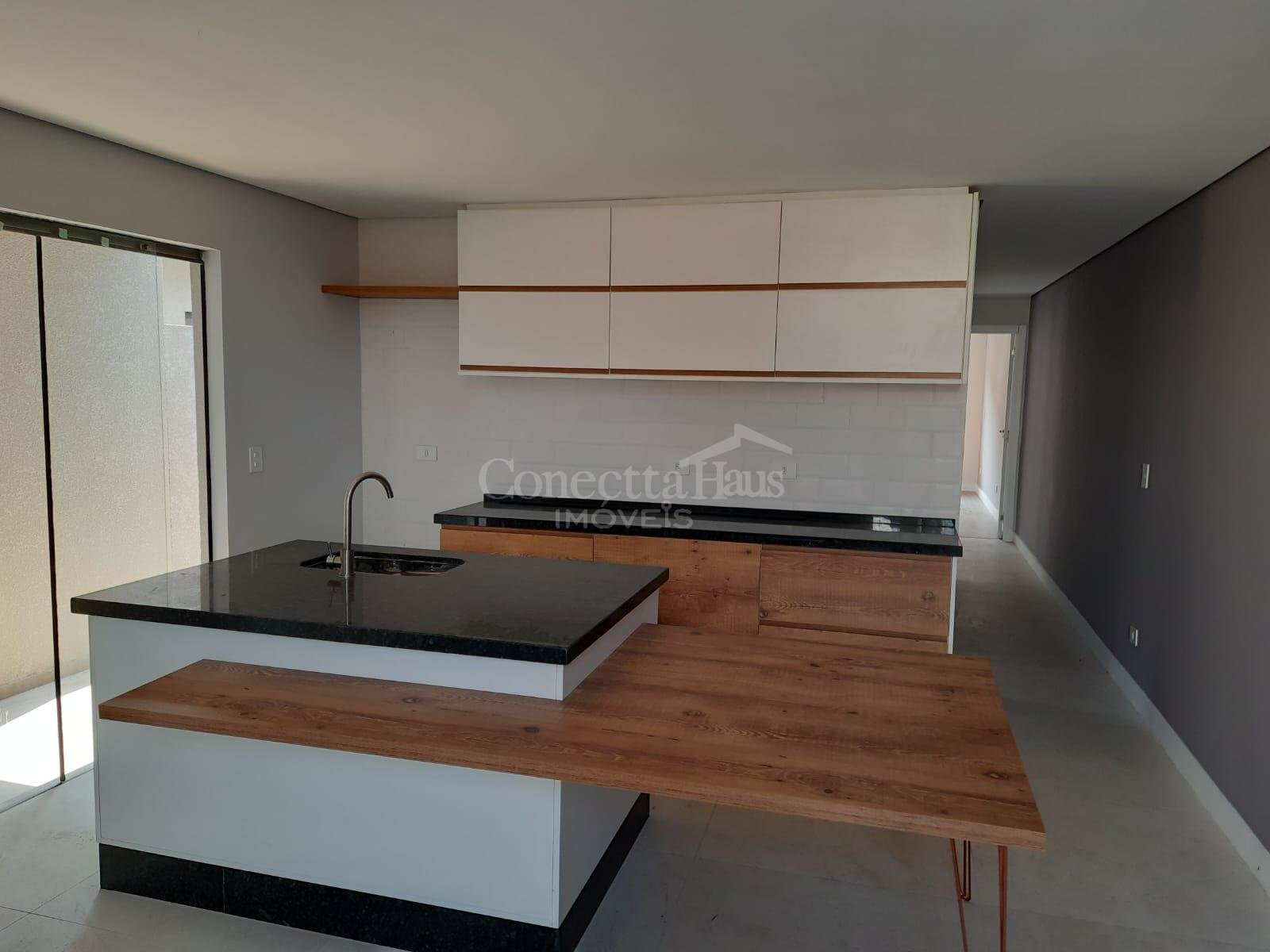 Casa térrea à venda no bairro  IGUAÇU  , FAZENDA RIO GRANDE - PR