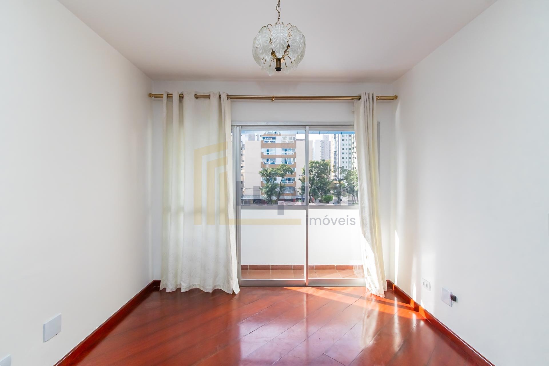 Apartamento com 3 dormitórios à venda,96.39 m , PORTÃO  , CURI...