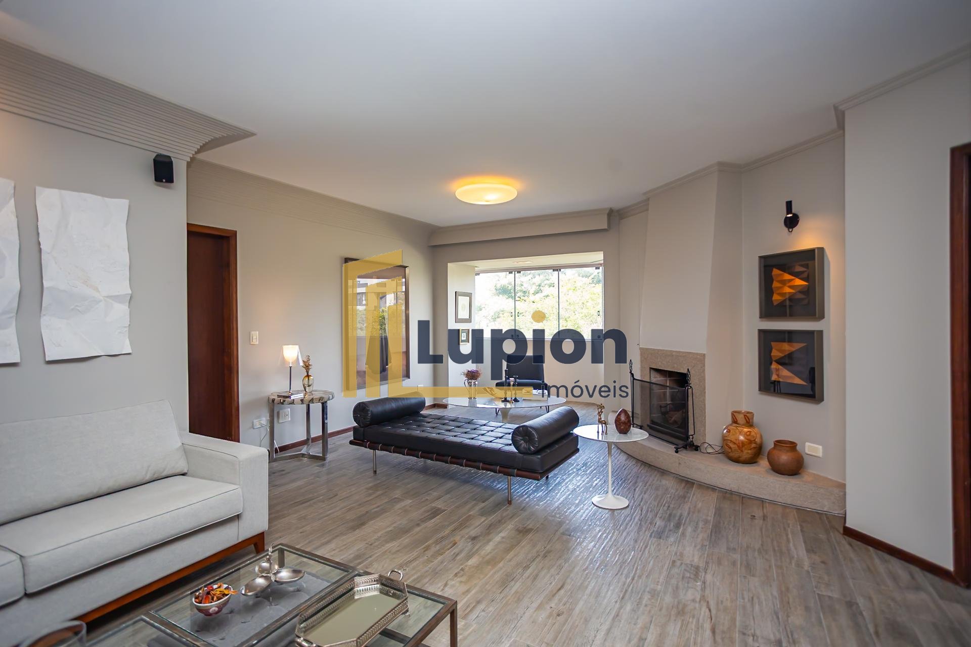 Apartamento recém reformado à venda, BIGORRILHO  , CURITIBA - PR