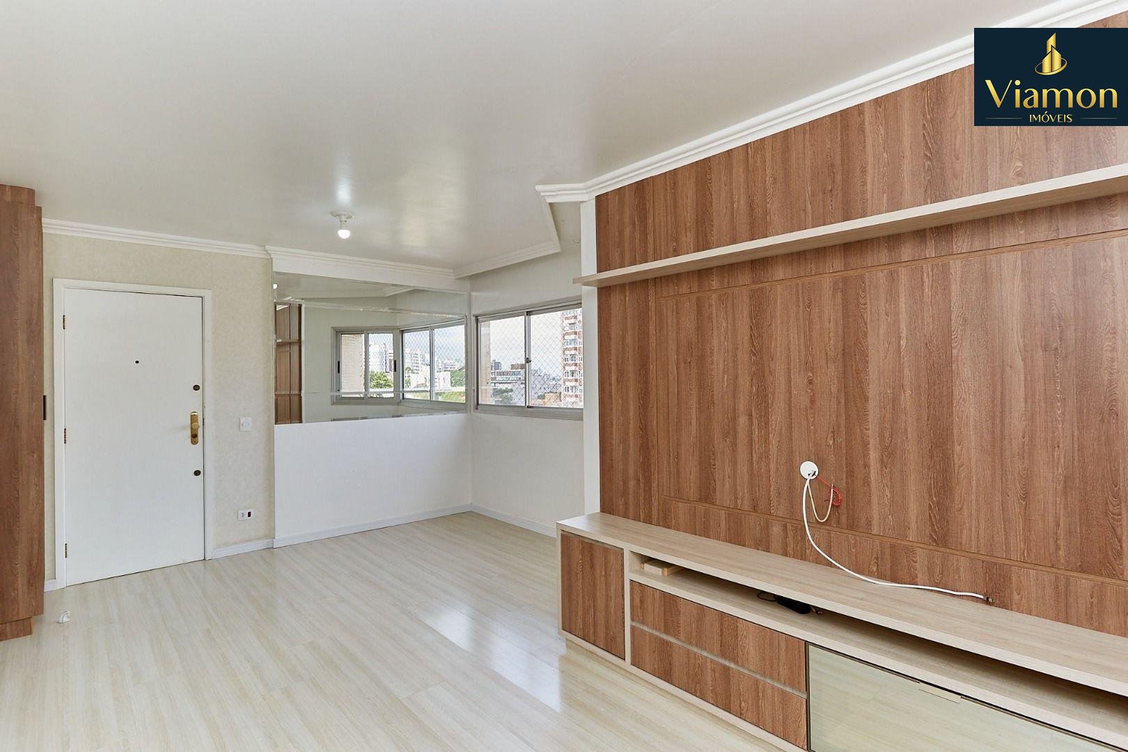 Apartamento com 3 dormitórios à venda,102.11 m , CABRAL  , CUR...