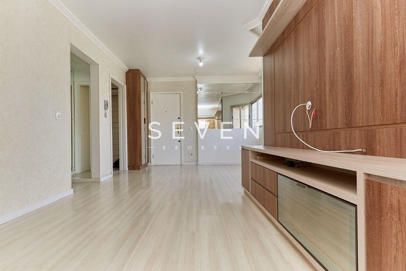 Apartamento com 3 dormitórios à venda,102.11 m , CABRAL  , CUR...