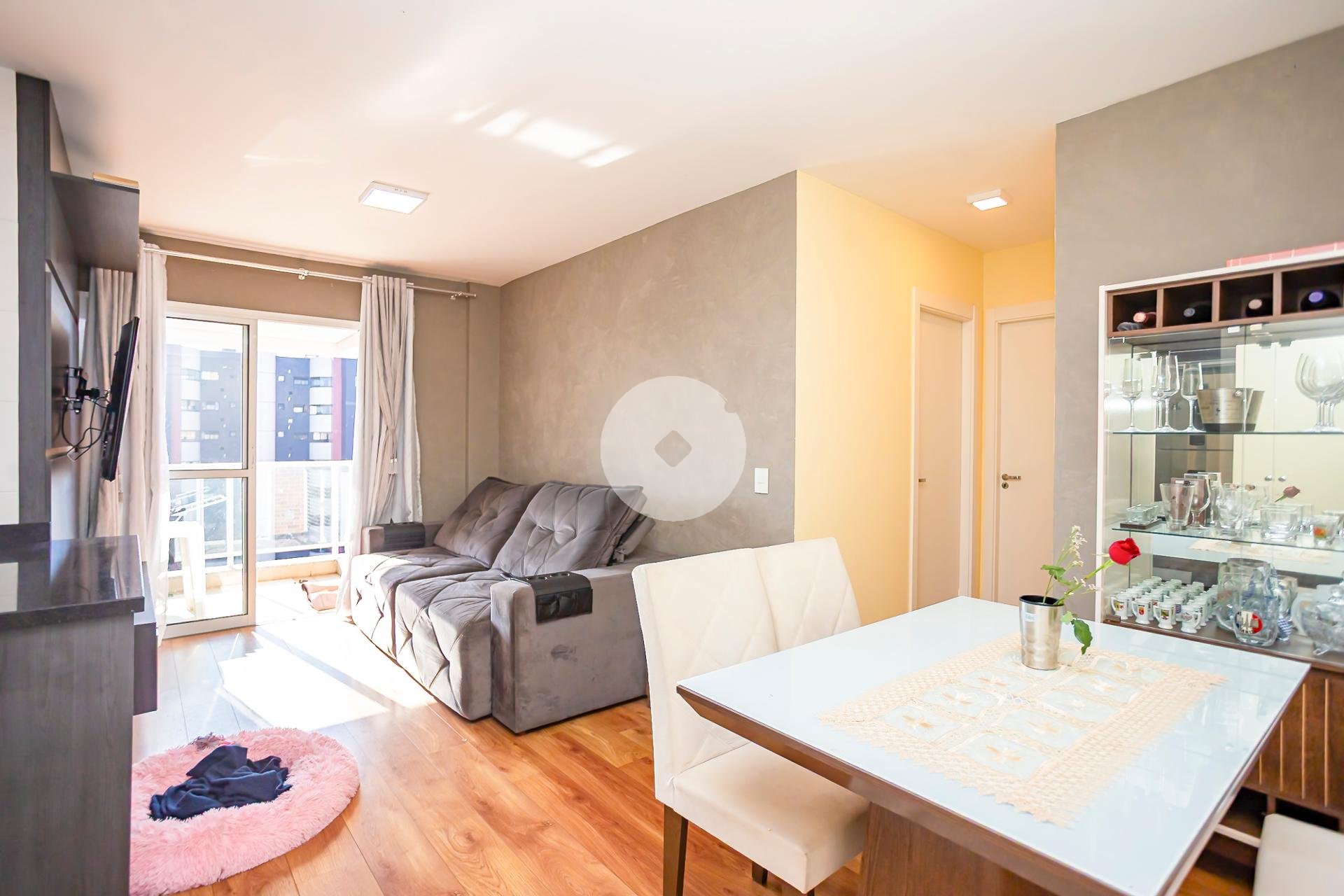 Apartamento semi-mobiliado à venda no bairro BACACHERI, CURITIBA - PR