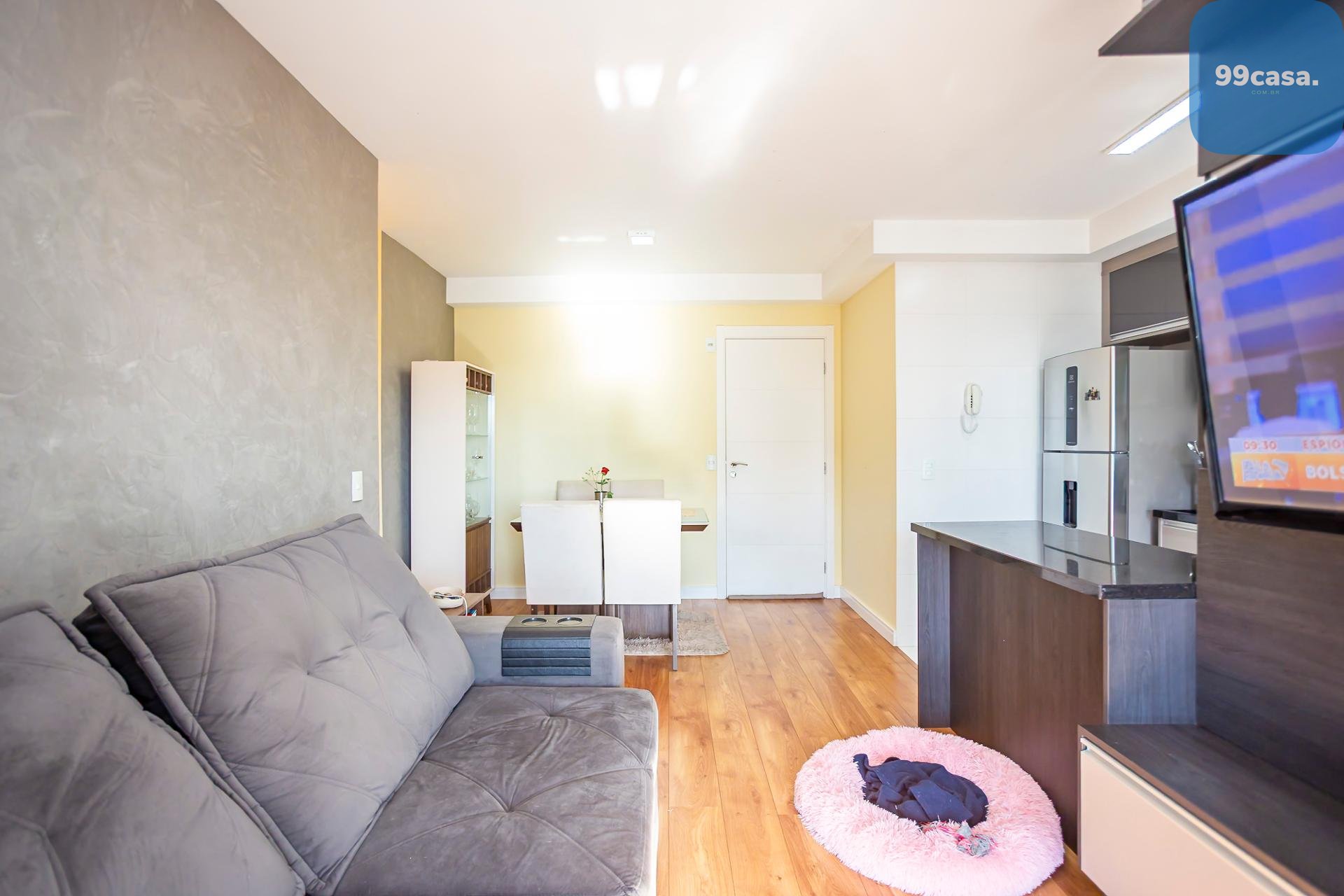 Apartamento semi-mobiliado à venda no bairro BACACHERI, CURITI...