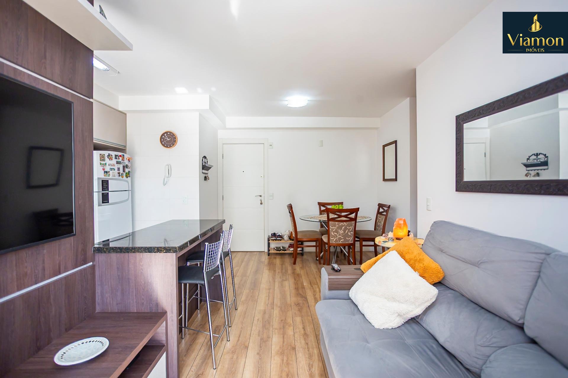 Apartamento todo mobiliado à venda no BACACHERI, CURITIBA - PR