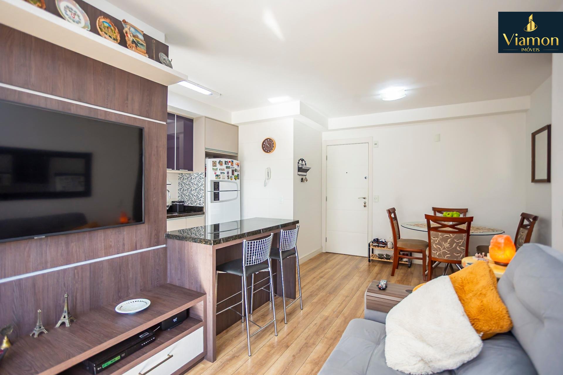 Apartamento todo mobiliado à venda no BACACHERI, CURITIBA - PR