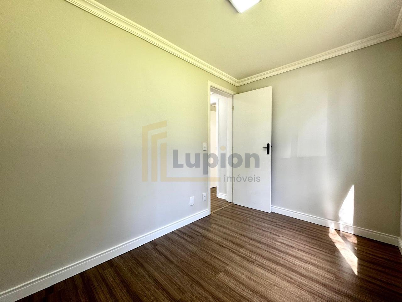 Apartamento à venda, SANTO ANTÔNIO, SAO JOSE DOS PINHAIS - PR