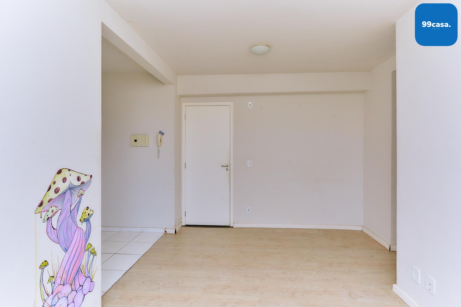 Lindo apartamento à venda no bairro PINHEIRINHO, CURITIBA - PR