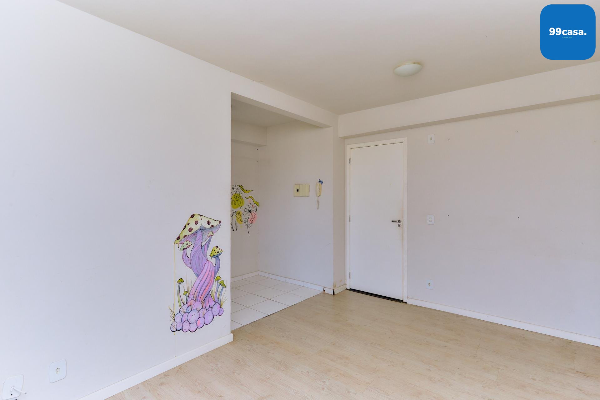 Lindo apartamento à venda no bairro PINHEIRINHO, CURITIBA - PR