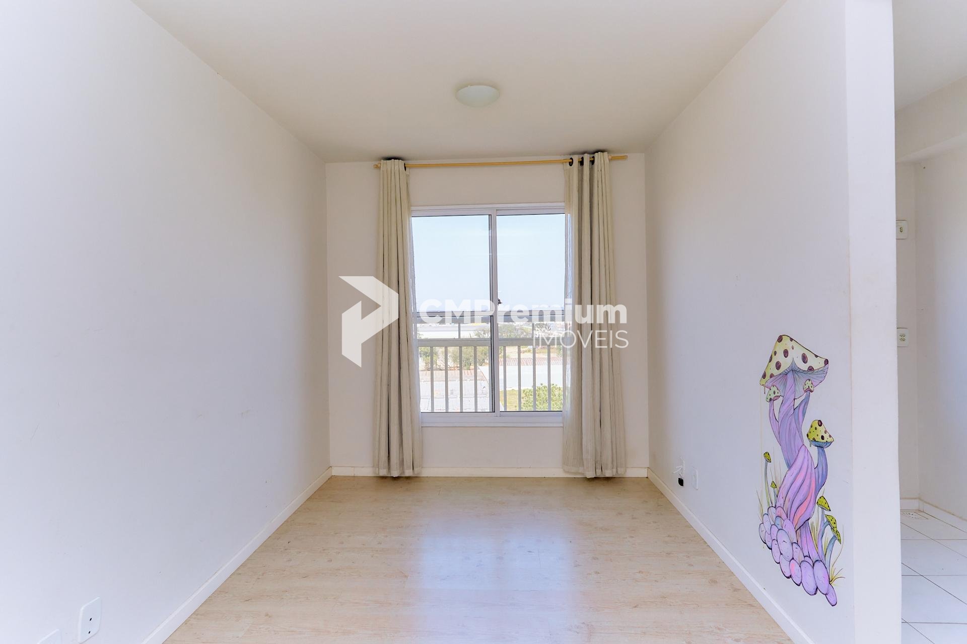 Lindo apartamento à venda no bairro PINHEIRINHO, CURITIBA - PR
