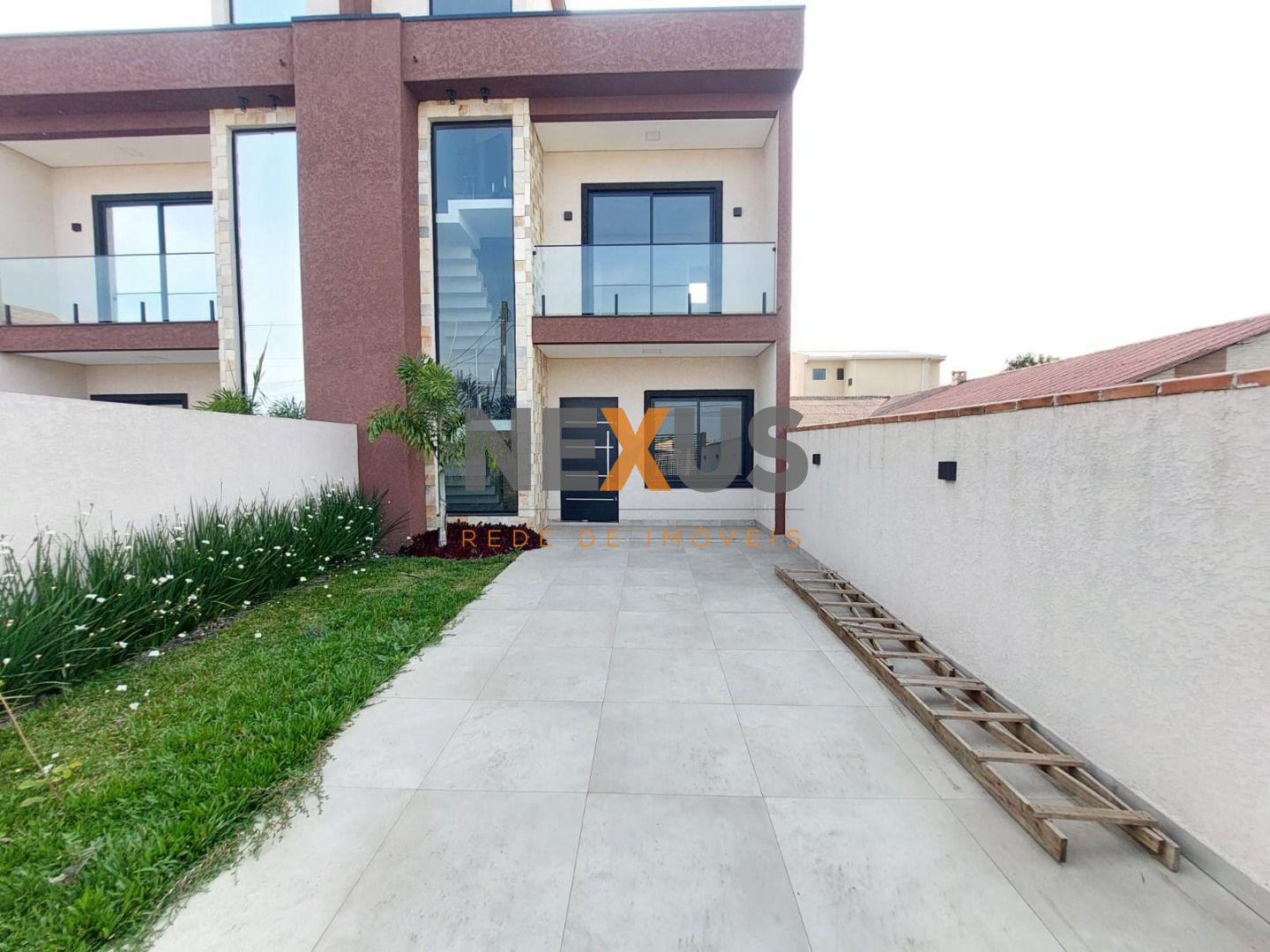 Sobrado triplex à venda, EUCALIPTOS  , FAZENDA RIO GRANDE - PR