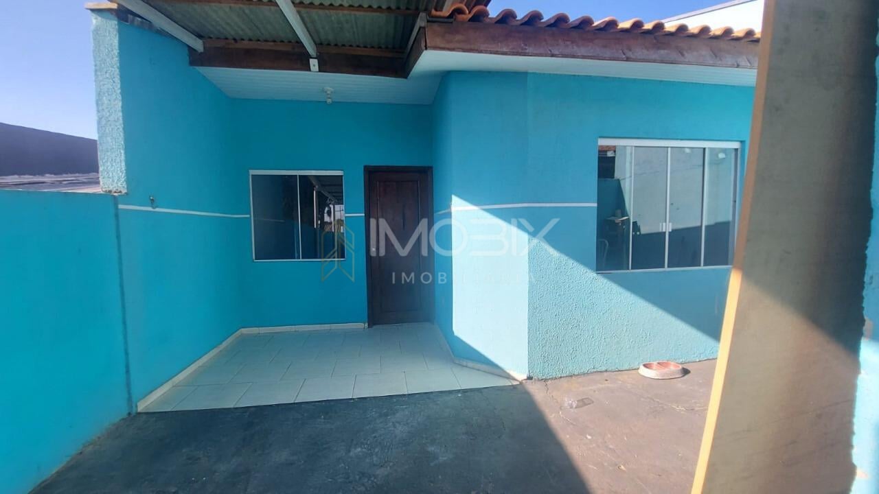 Casa Semi Nova à Venda no Gralha Azul  Fazenda Rio Grande