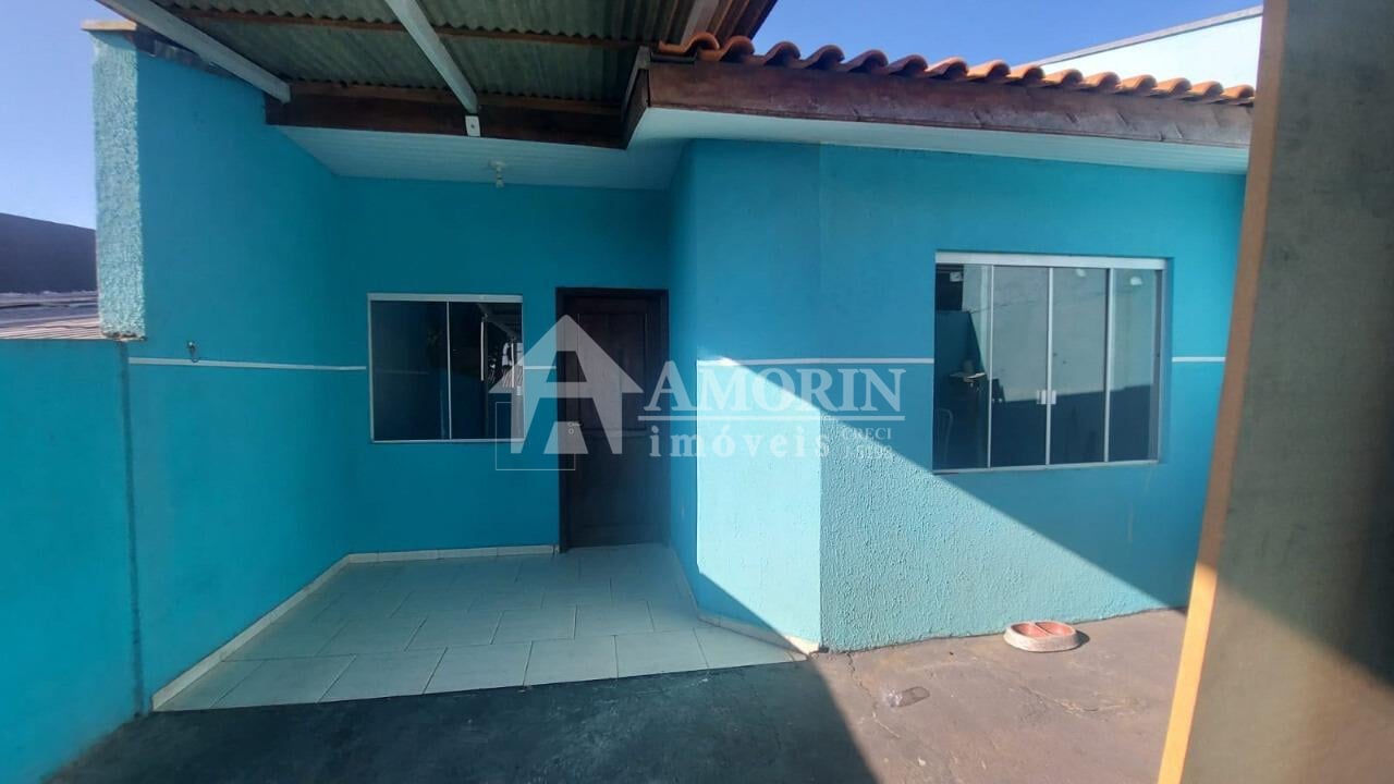 Casa Semi Nova à Venda no Gralha Azul  Fazenda Rio Grande