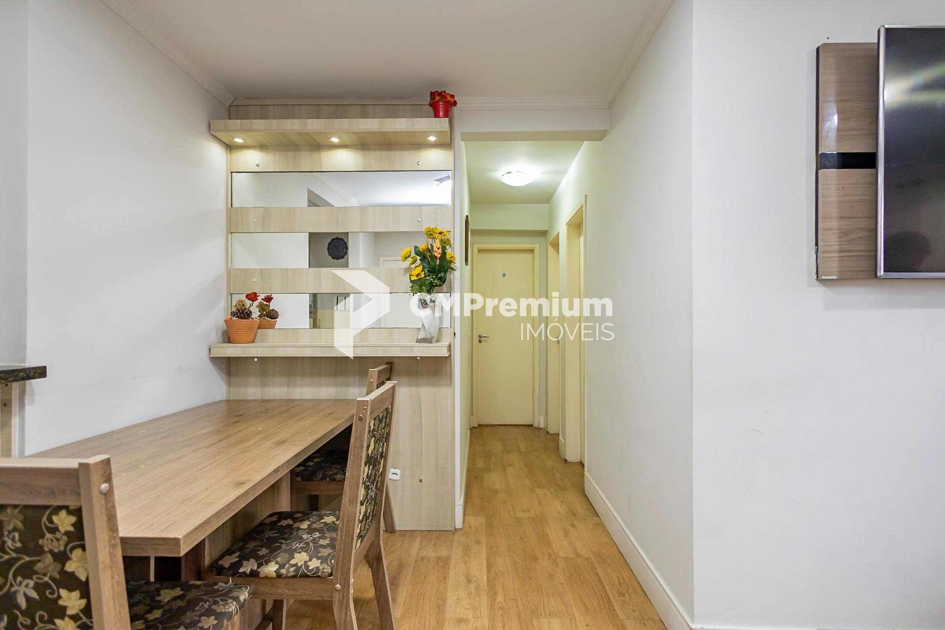 Apartamento com 3 dormitórios à venda, PINHEIRINHO  , CURITIBA...