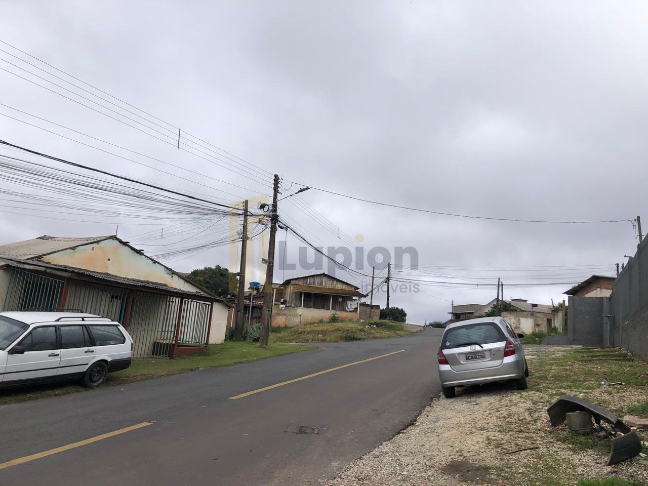 Terreno à venda no bairro GUABIROTUBA, em  COLOMBO - PR