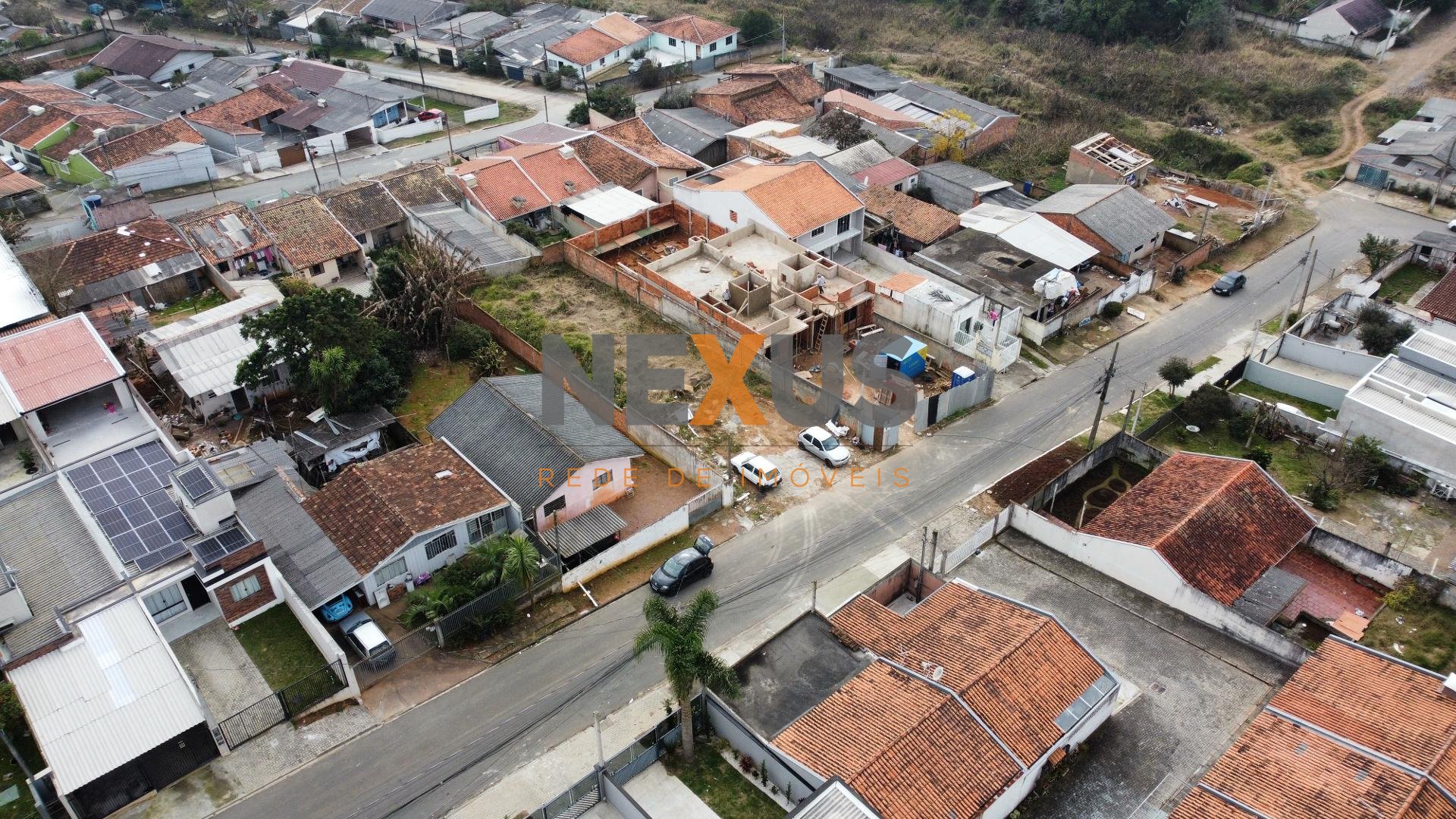 Terreno no bairro Iguaçu em Fazenda Rio Grande pronto para con...