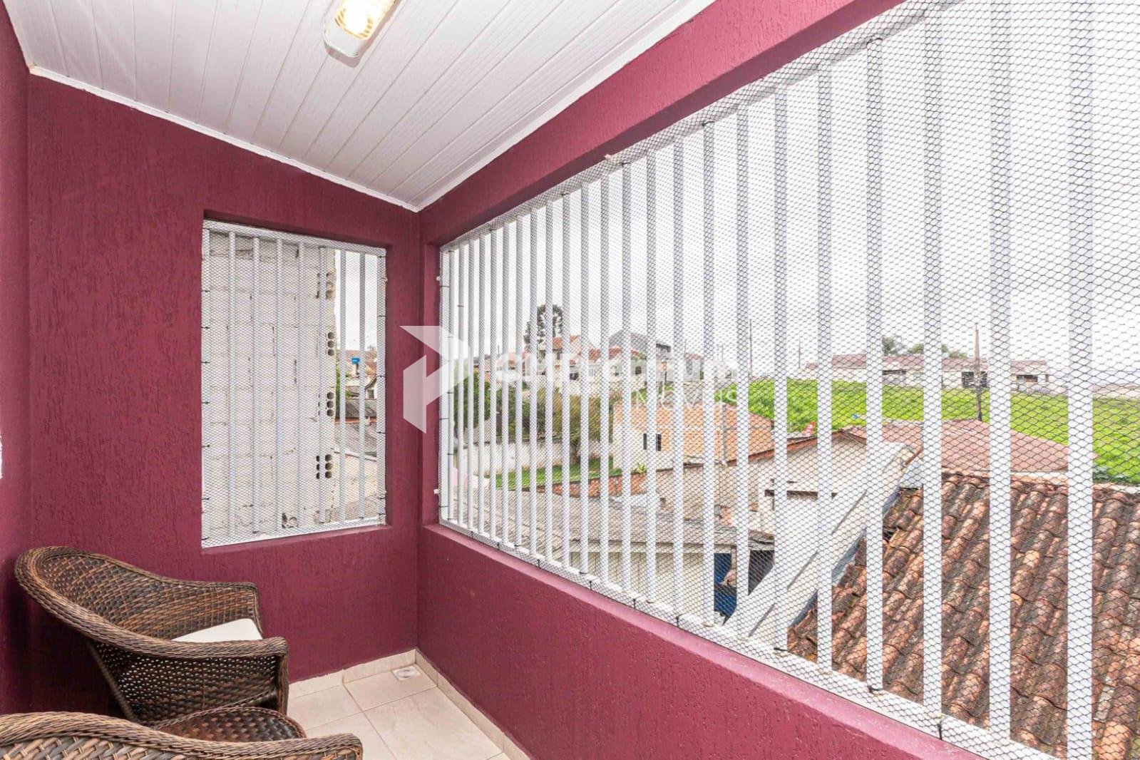 Sobrado lindo localizado no bairro Iguaçu em Fazenda Rio Grande