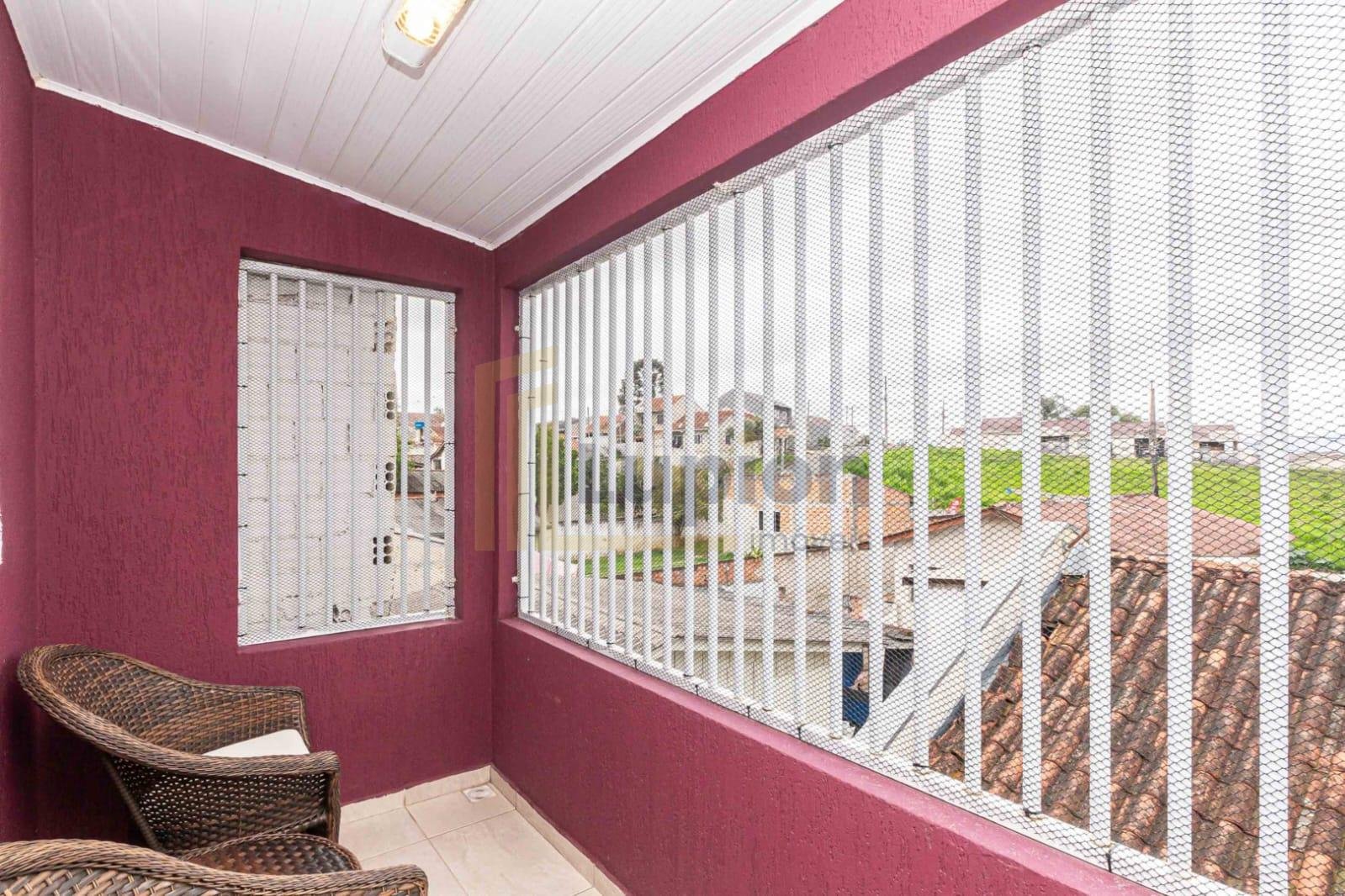 Sobrado lindo localizado no bairro Iguaçu em Fazenda Rio Grande