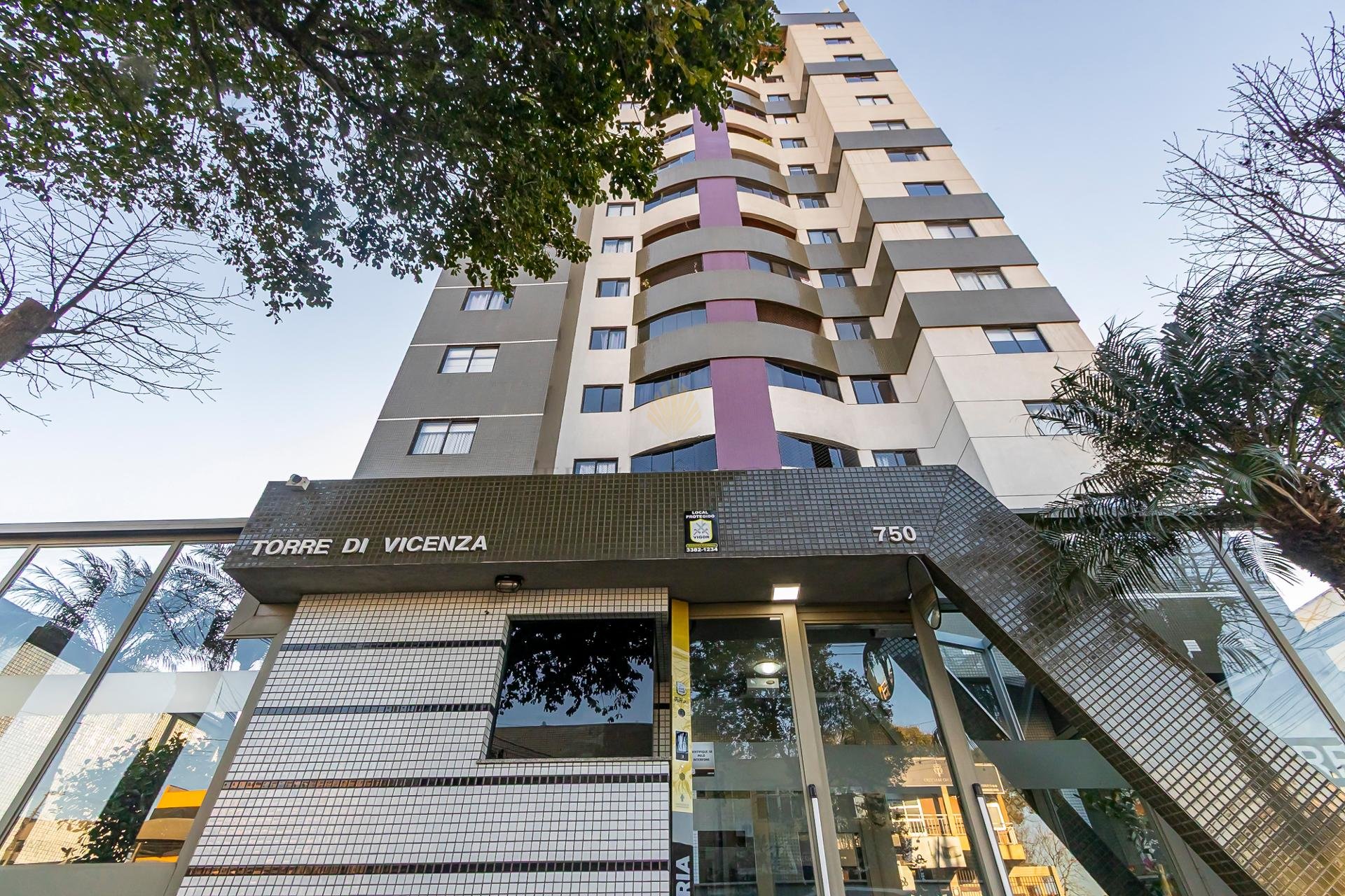 Apartamento com 3 Quartos à Venda em São José dos Pinhais
