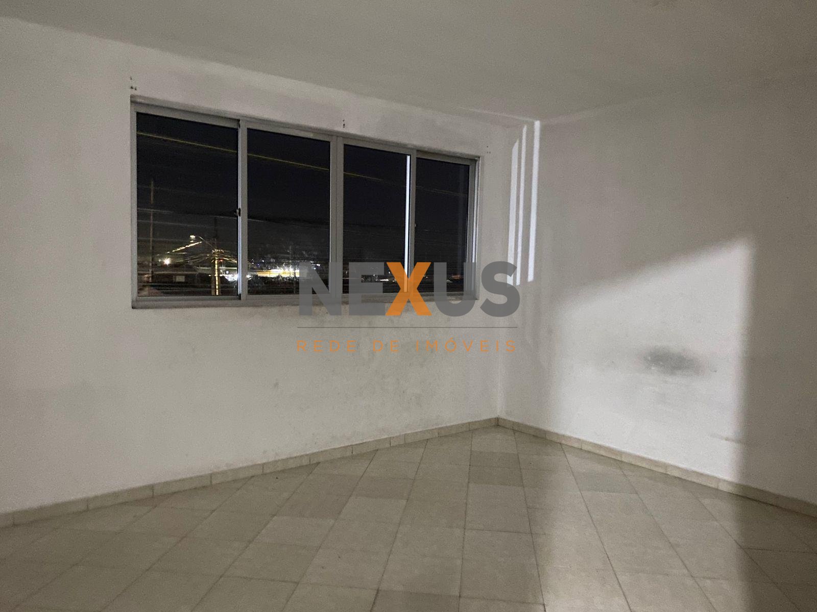 Apartamento com 2 quartos localizado na região central de Faze...