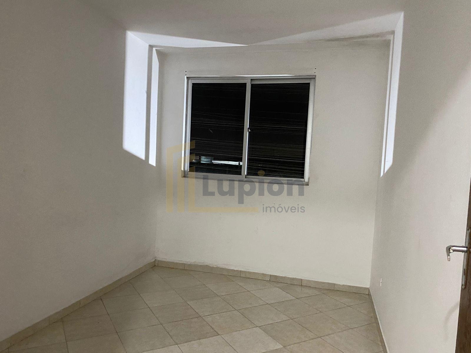 Apartamento com 2 quartos localizado na região central de Faze...