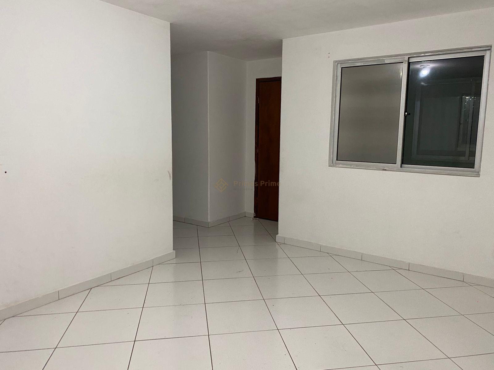 Apartamento com 2 quartos localizado na regi?o central de Faze...
