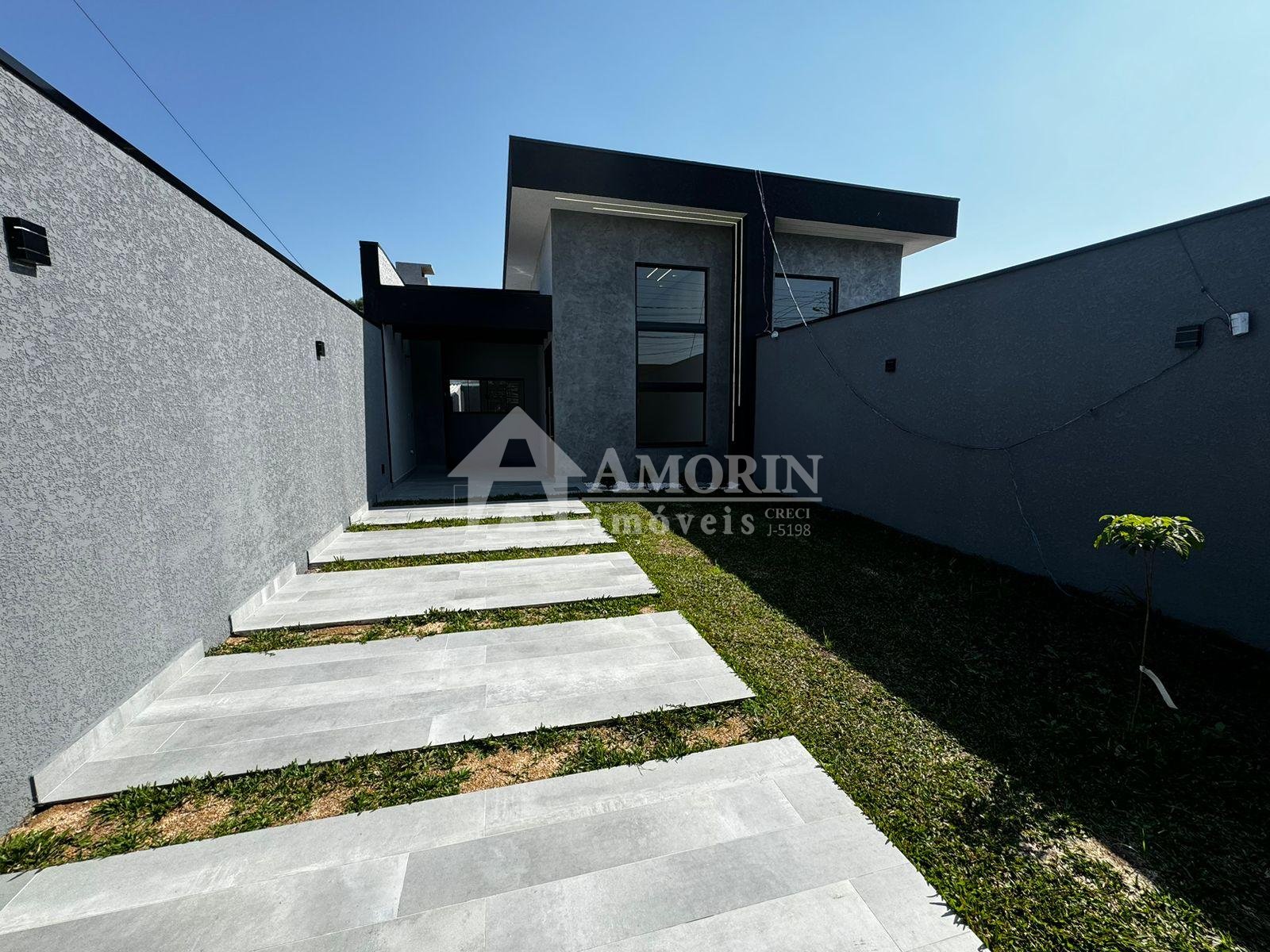 Casa com 3 Quartos e Suíte na Fazenda Rio Grande. Projeto Ampl...