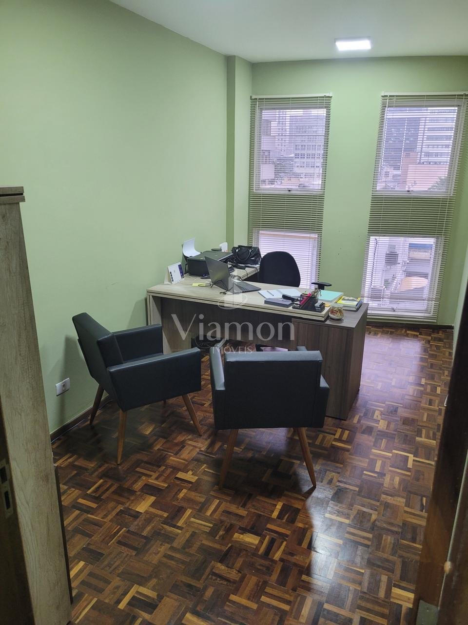 Sala Comercial à venda, no CENTRO -        CURITIBA - PR