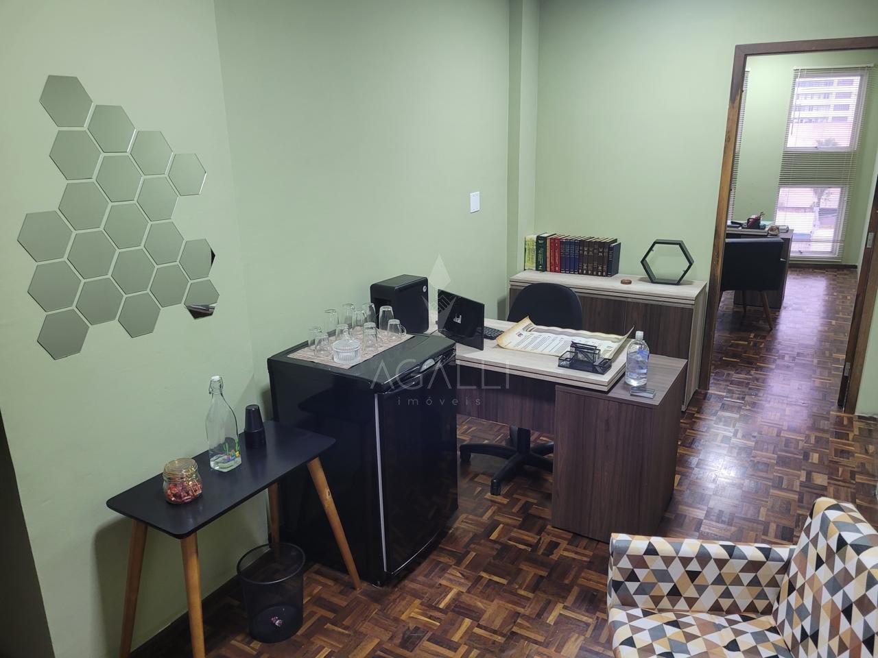 Sala Comercial à venda, no CENTRO -        CURITIBA - PR