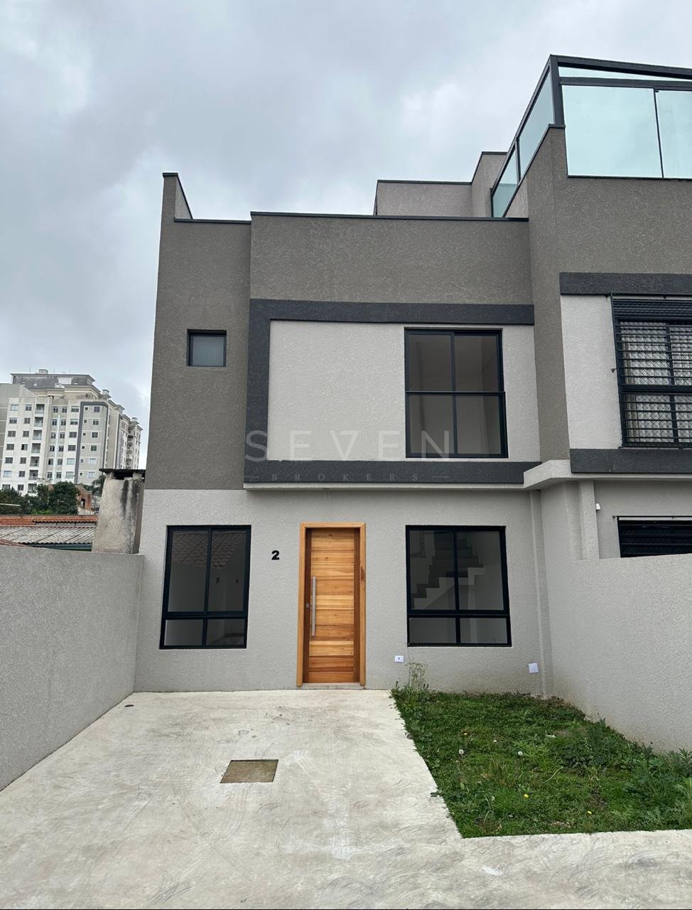 Sobrado à venda, no bairro   XAXIM,        CURITIBA - PR