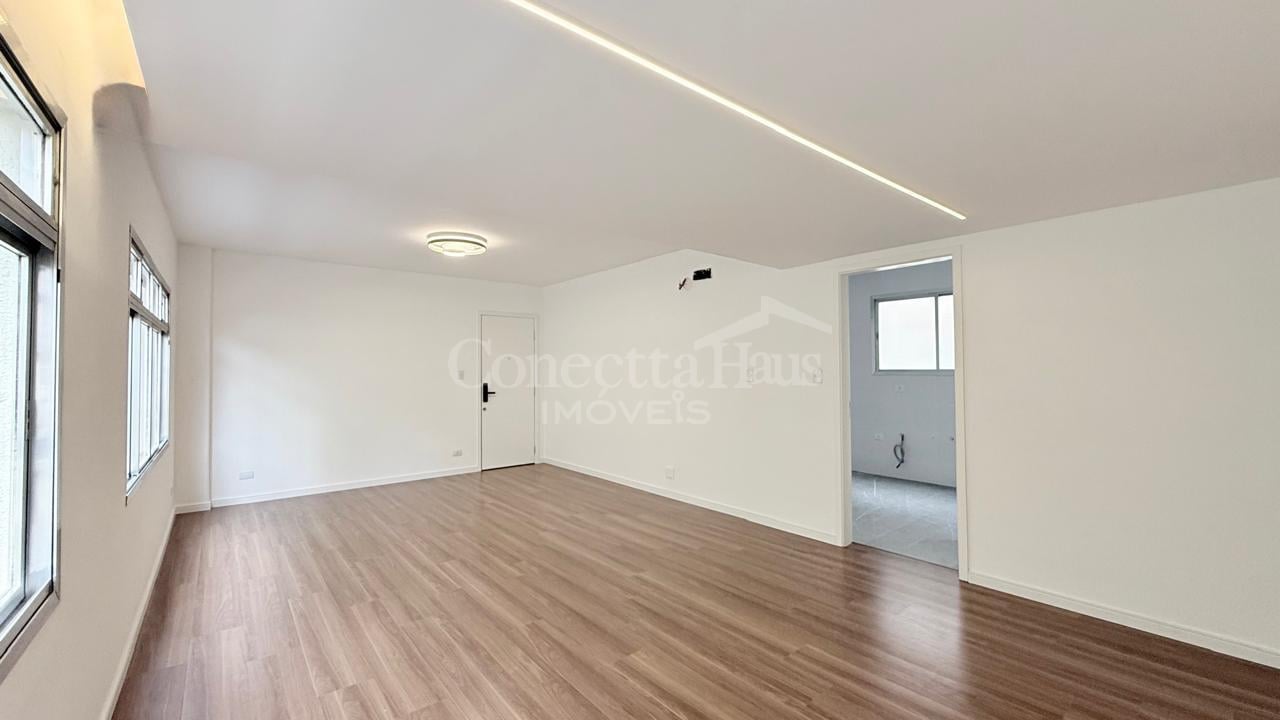 Apartamento à venda no bairro JUVEVÊ,     CURITIBA - PR