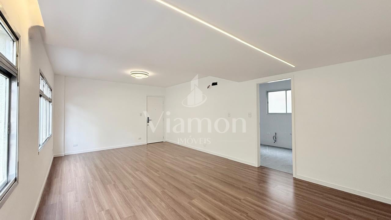 Apartamento à venda no bairro JUVEVÊ,     CURITIBA - PR