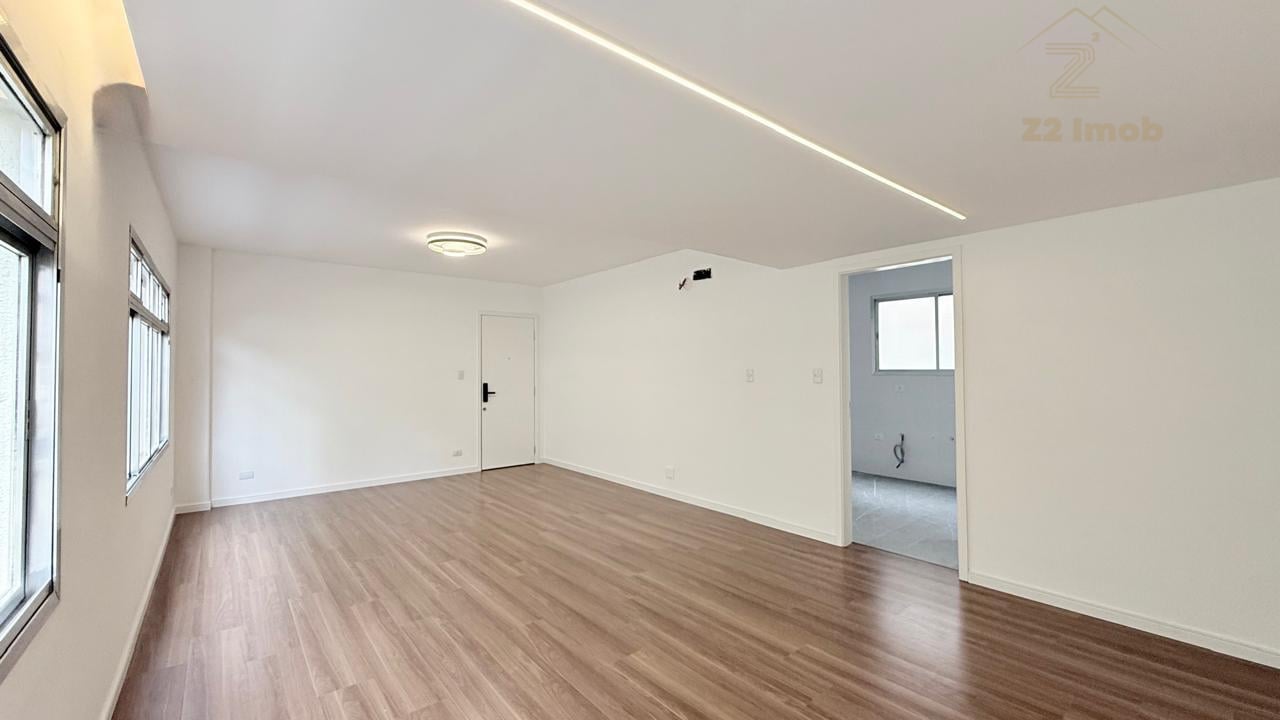 Apartamento à venda no bairro JUVEVÊ,     CURITIBA - PR