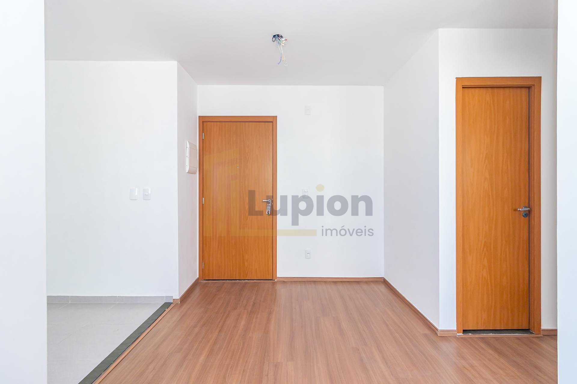 Apartamento à venda no bairro NOVO MUNDO, CURITIBA - PR