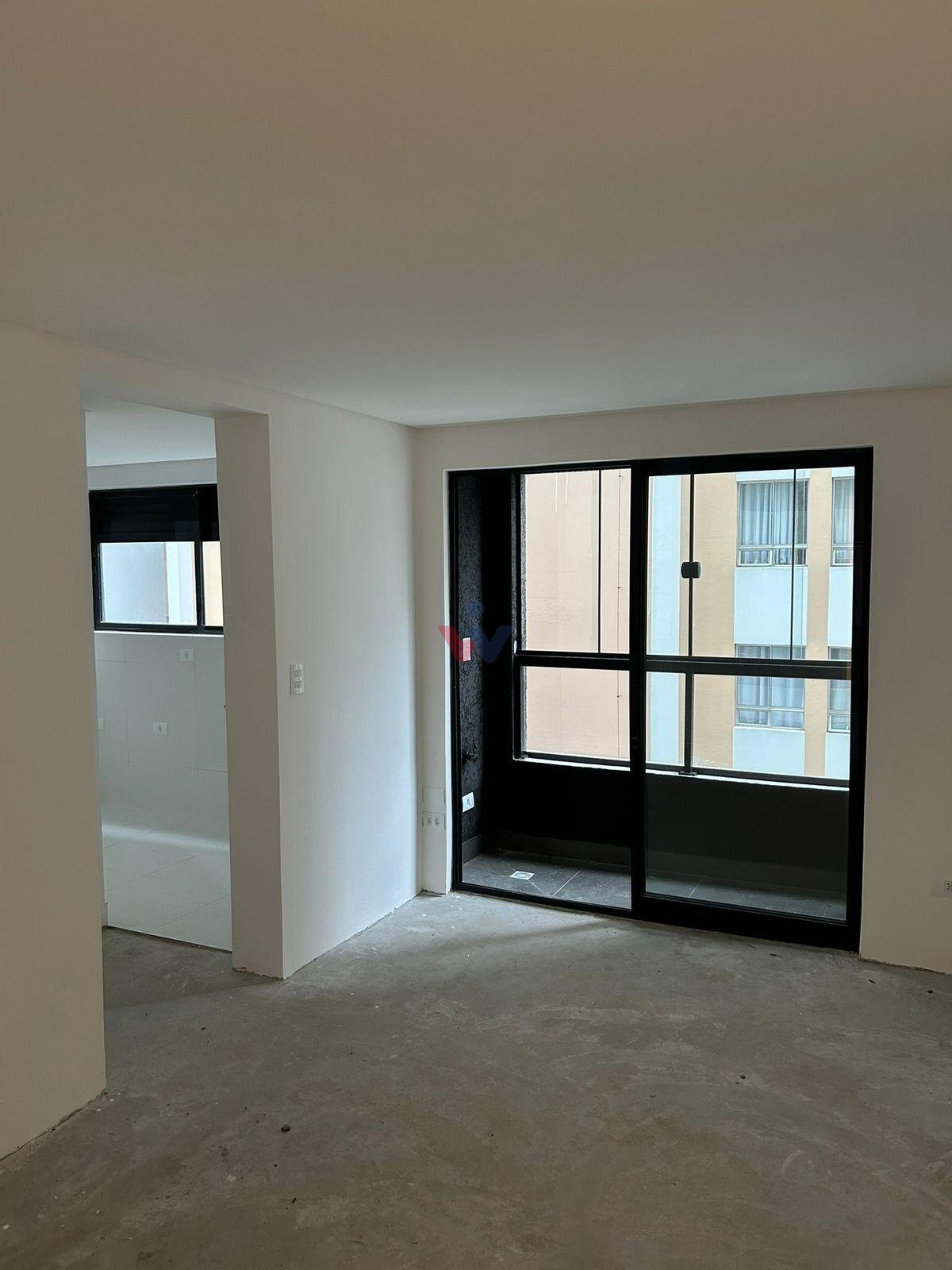 Apartamento com 2 dormitórios à venda, no bairro PORTÃO, CURIT...