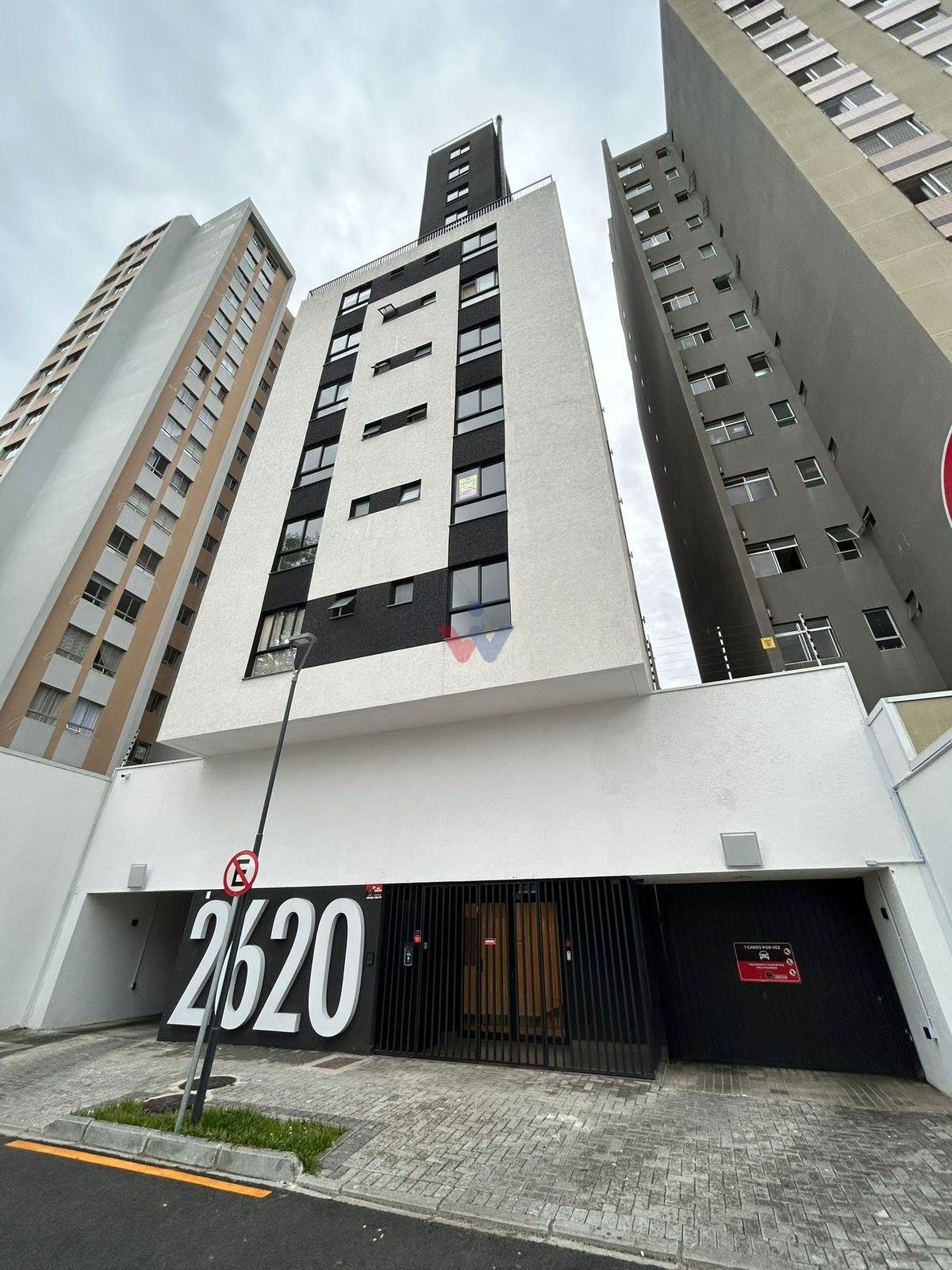 Apartamento com 2 dormitórios à venda, no bairro PORTÃO, CURIT...