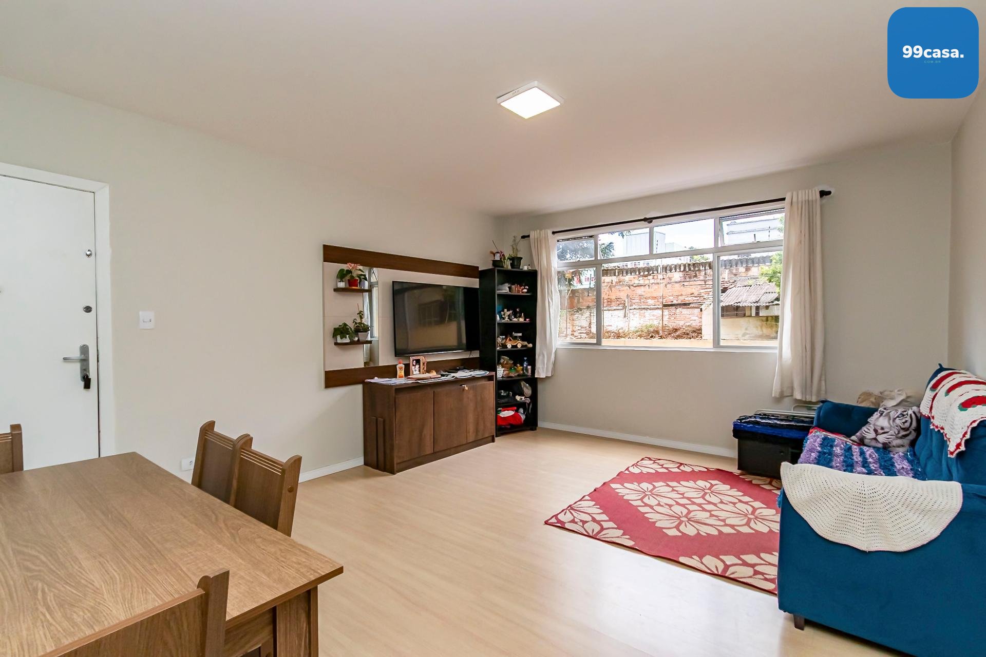 Apartamento    à    venda   no   CENTRO   de   CURITIBA