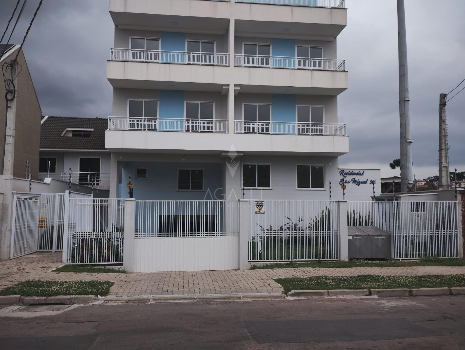 Apartamento com 2 dormitórios à venda,60.00 m , Fazendinha, CU...