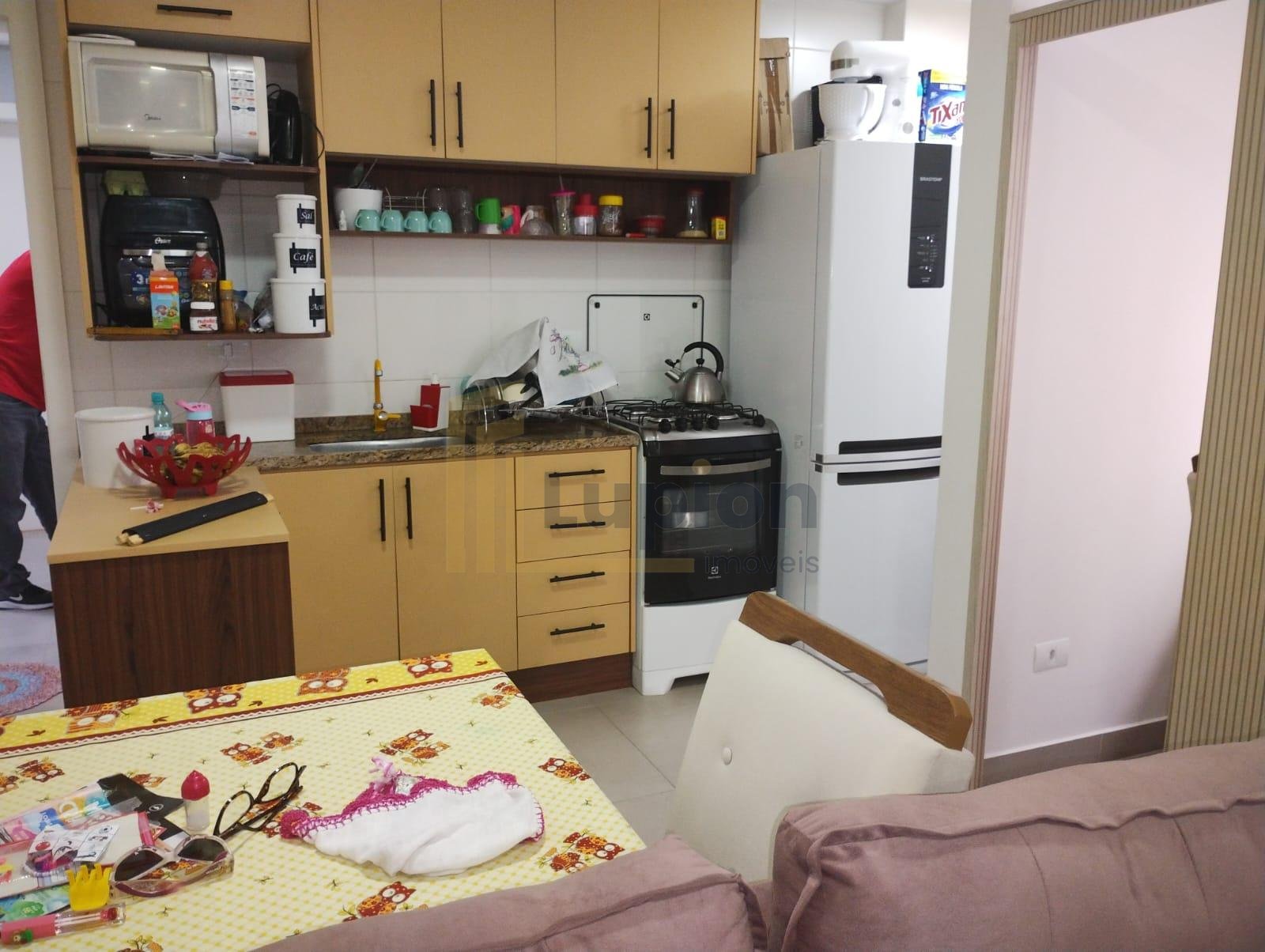 Apartamento com 2 dormitórios à venda,60.00 m , Fazendinha, CU...