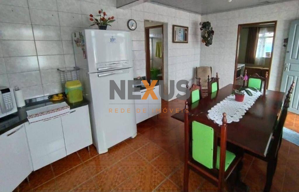 Sobrado com 3 dormitórios à venda, 250 m  - Caiuá - Curitiba PR