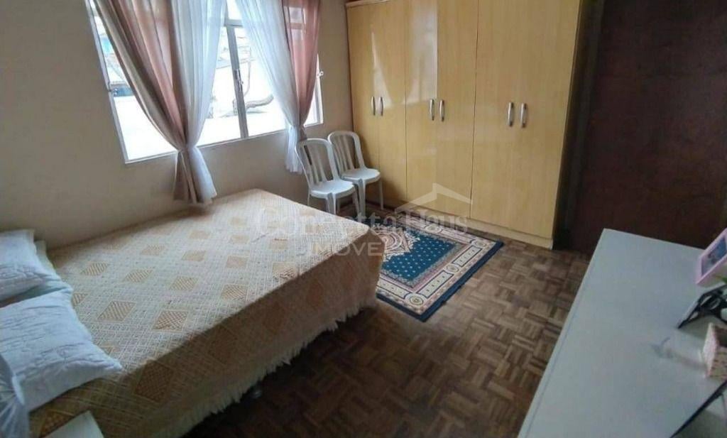 Sobrado com 3 dormitórios à venda, 250 m  - Caiuá - Curitiba PR