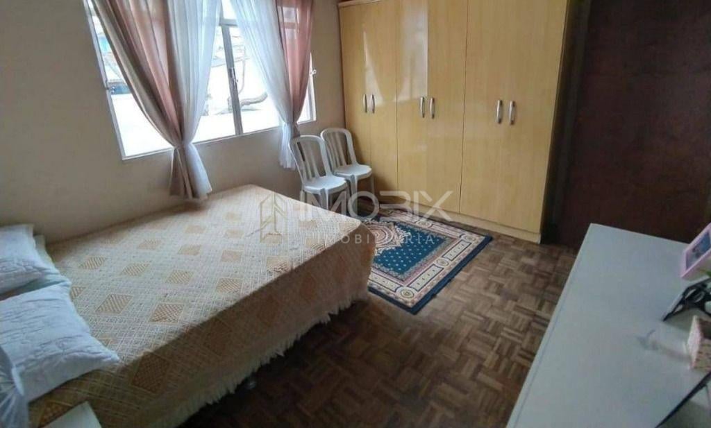 Sobrado com 3 dormitórios à venda, 250 m  - Caiuá - Curitiba PR