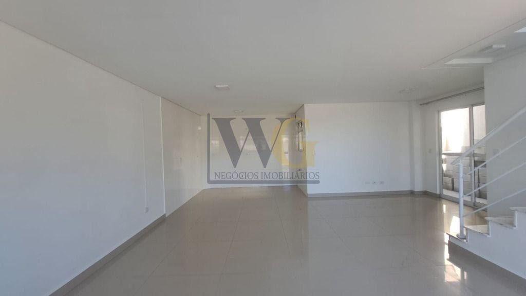 Sobrado à venda, 3 dormitórios, Fazendinha, CURITIBA - PR