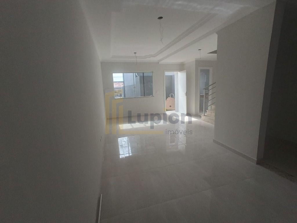 Sobrado com 3 dormitórios à venda, Fazendinha, CURITIBA - PR