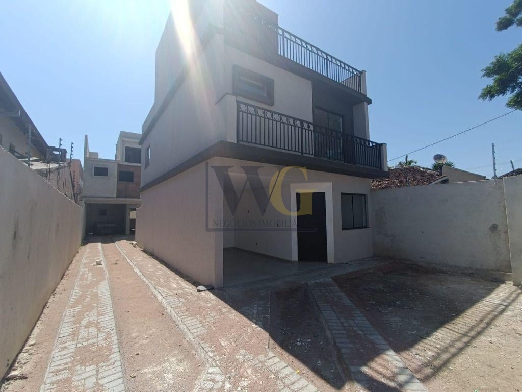 Sobrado com 3 dormitórios à venda, 129 m  - Novo Mundo - Curit...