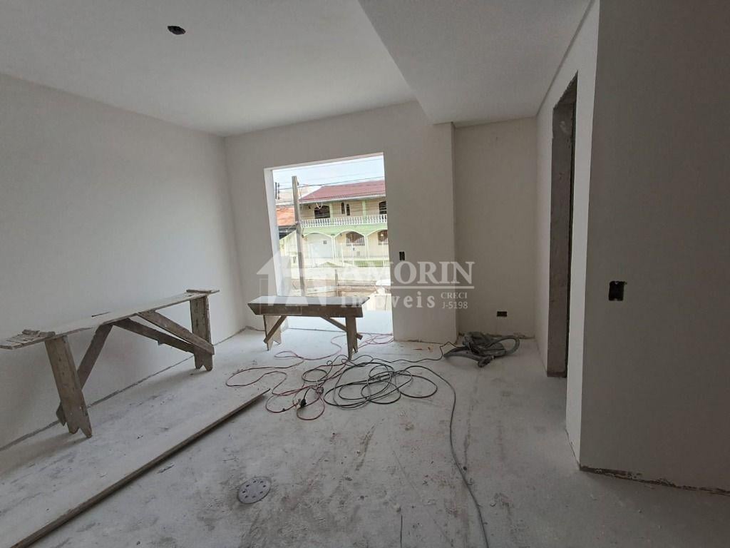 Sobrado com 3 dormitórios à venda, 129 m  - Novo Mundo - Curit...