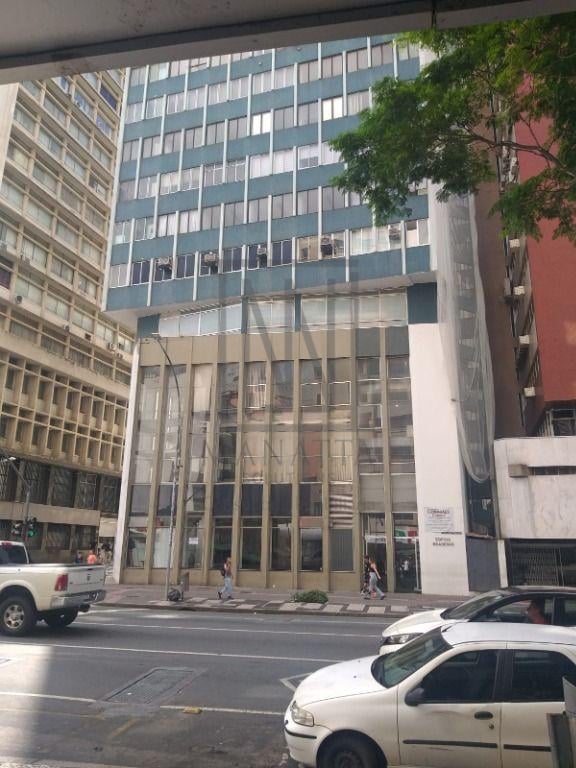 Sala comercial à venda, 24 m  - Centro - Curitiba PR