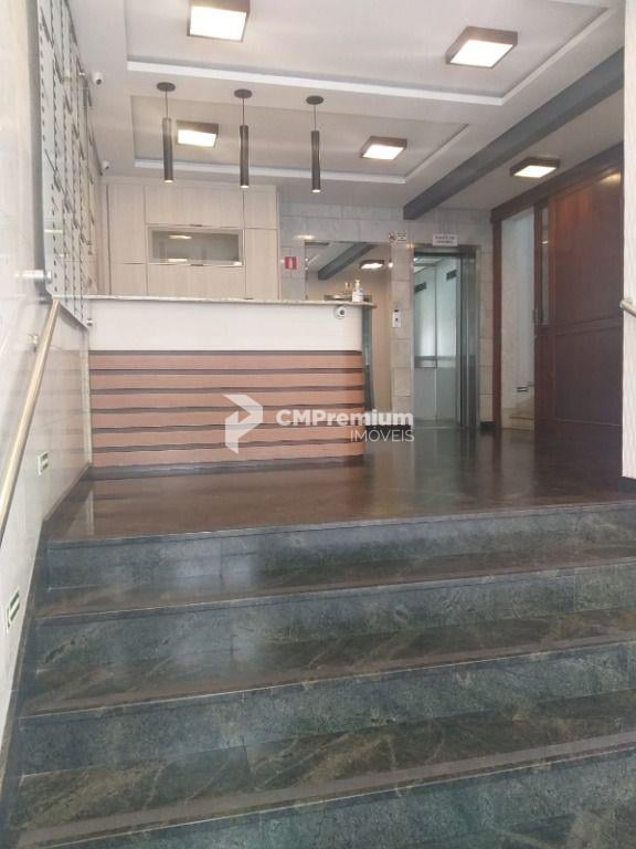 Sala comercial à venda, 24 m  - Centro - Curitiba PR