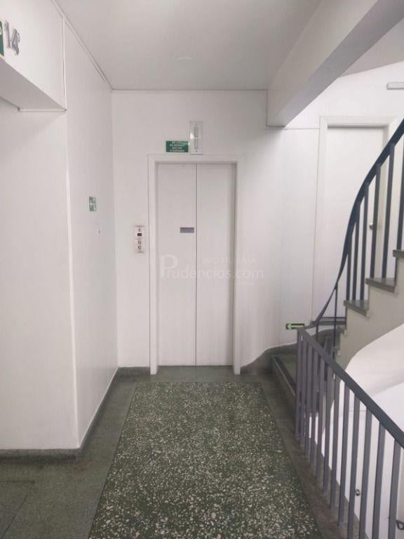 Sala comercial à venda, 24 m  - Centro - Curitiba PR