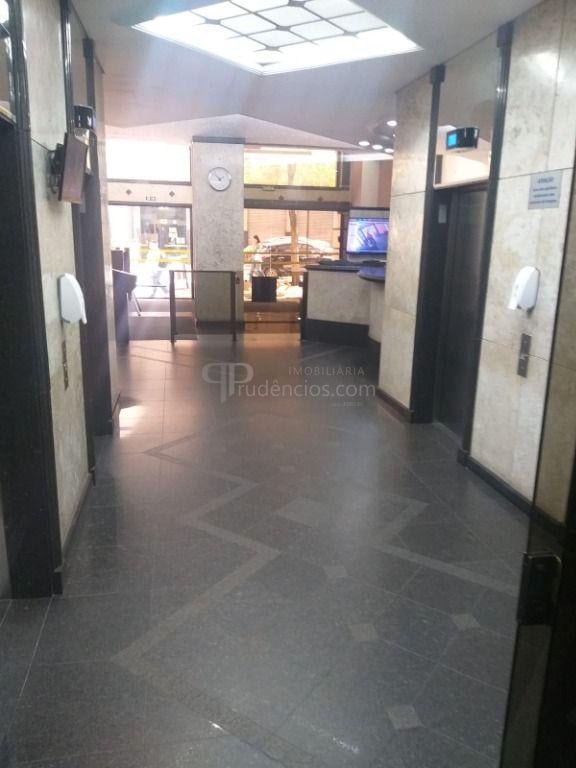 Sala comercial à venda, 36 m  - Centro - Curitiba PR